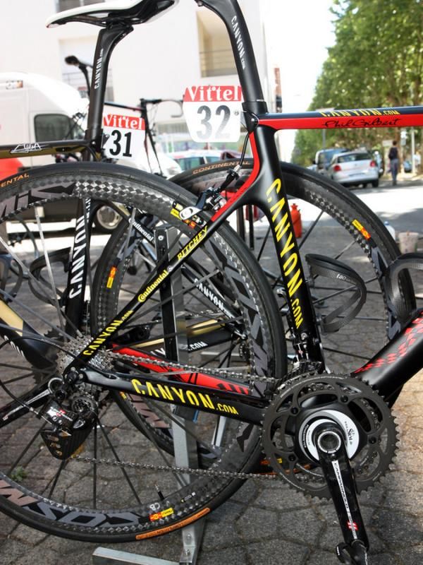 Canyon uses a very compact rear end on its Aeroad CF.