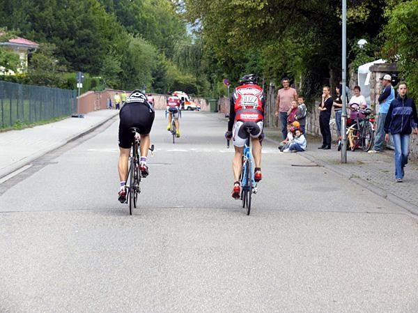Caught by a rider. This guy started doing stretches as he rode beside and in front of me!