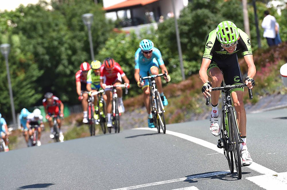 Ryder Hesjedal (Cannondale-Garmin) was in the late breakaway move