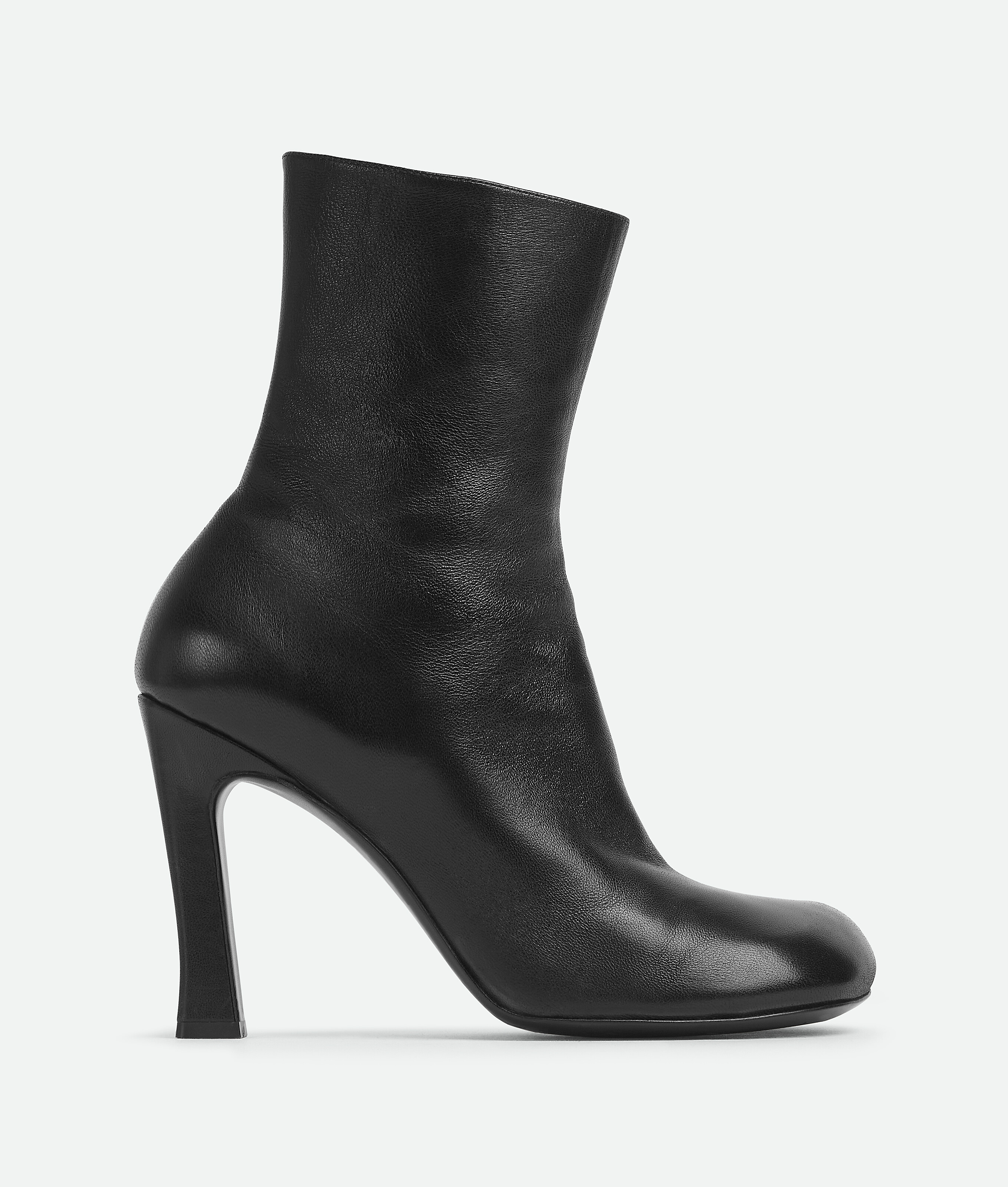 Women's Nico Ankle Boot in Black