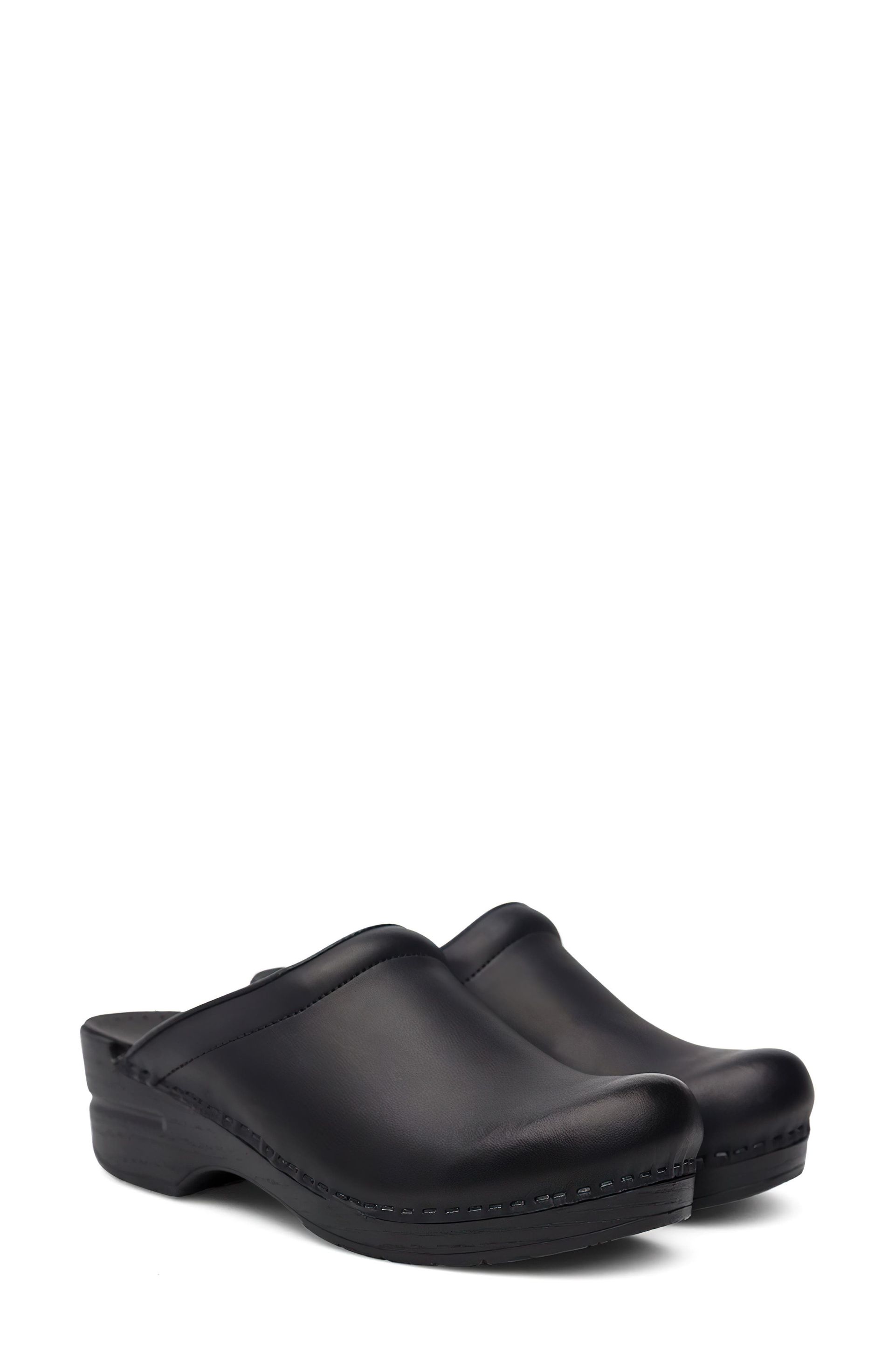 'Sonja' Oiled Leather Clog
