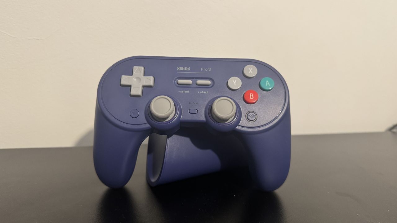8BitDo Pro 3 controller