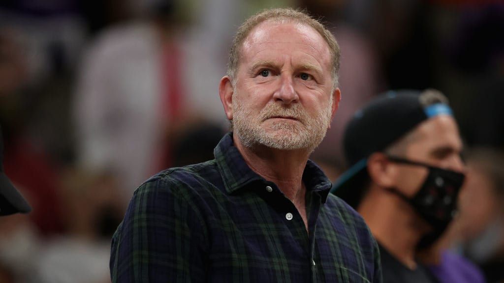 Robert Sarver.