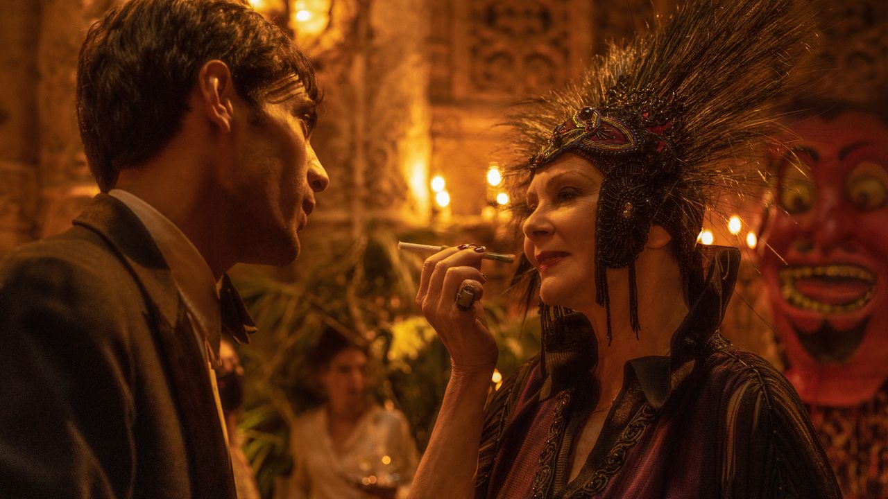 Diego Calva and Jean Smart in Babylon