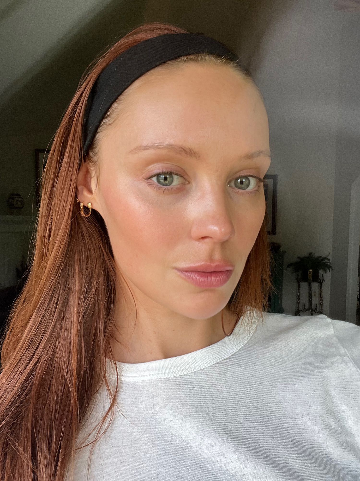 After Beauty Director Erin Jahns applied YSE Beauty's Skin Glow SPF 30 Primer
