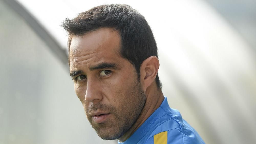 'Unique, Exceptional Work' - Luis Enrique Hails Departed Bravo ...