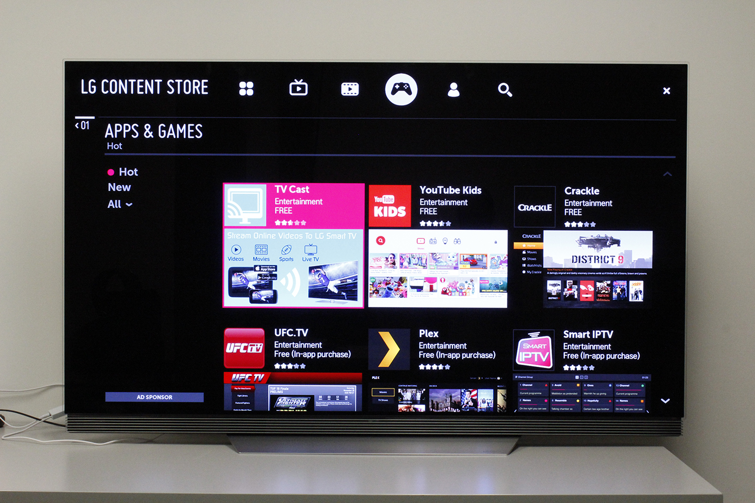 Lg connect. LG Store Smart TV. LG Smart Store TV приложения. Смарт ТВ LG content Store. Телевизор LG Smart TV WEBOS.