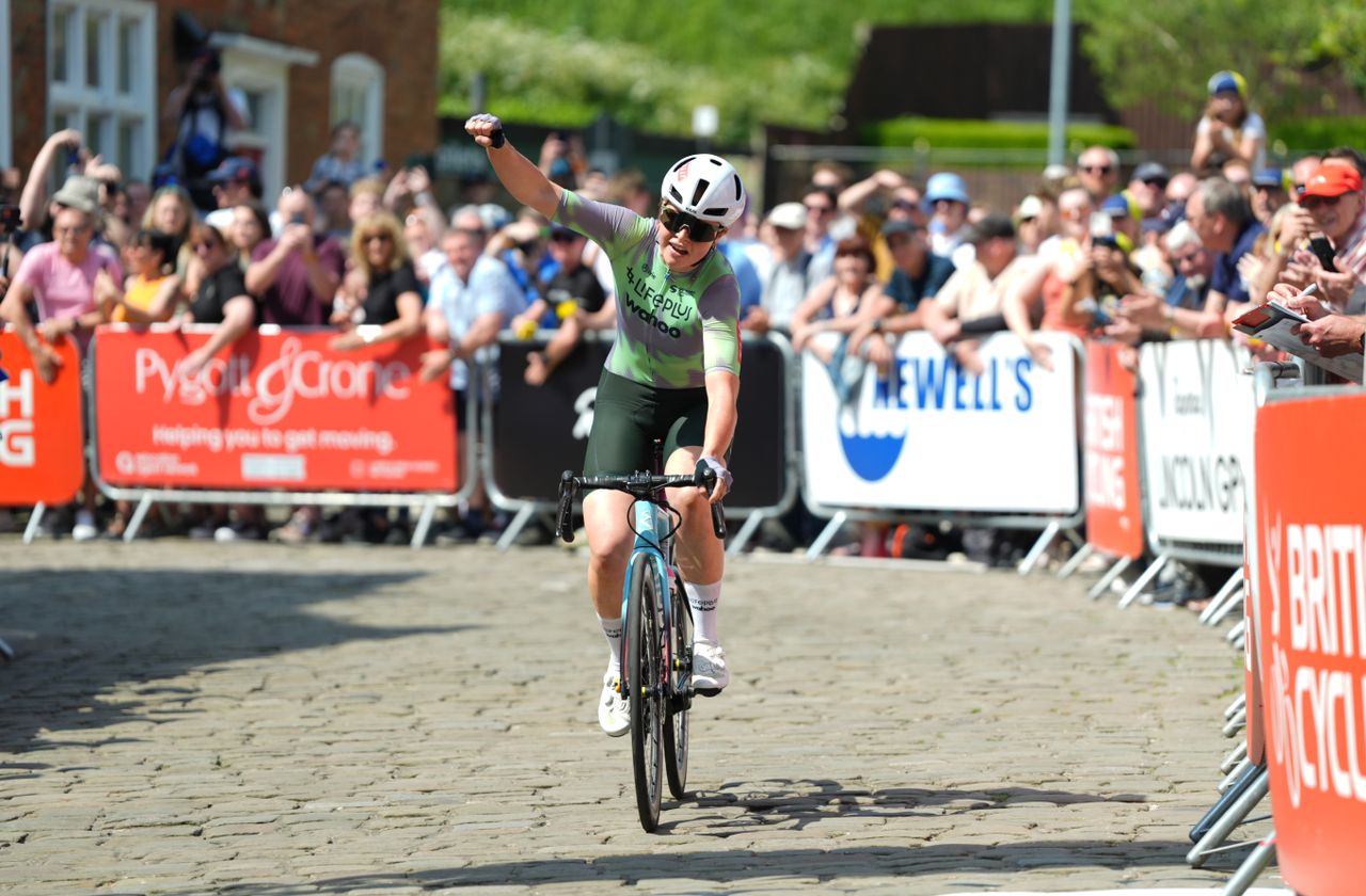 Kate Richardson winning the Lincoln GP