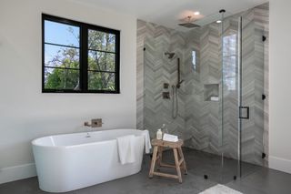 modern bathroom and freestanding tub in Harold Perrineau's house
