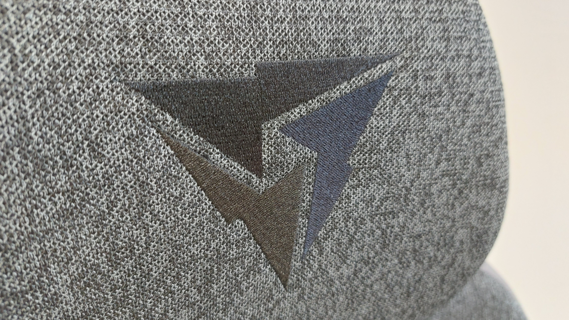 The ThunderX3 Solo 360 Loft Air gaming chair.