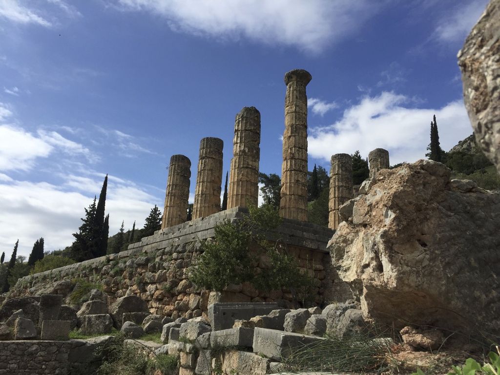 Did Ancient Greeks Deliberately Build Temples on Earthquake Faults