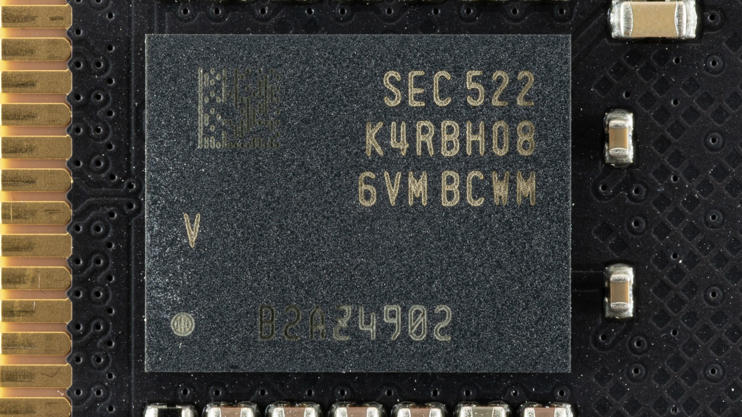 جي سكيل ترايدنت Z5 نيو RGB DDR5-6000 C34