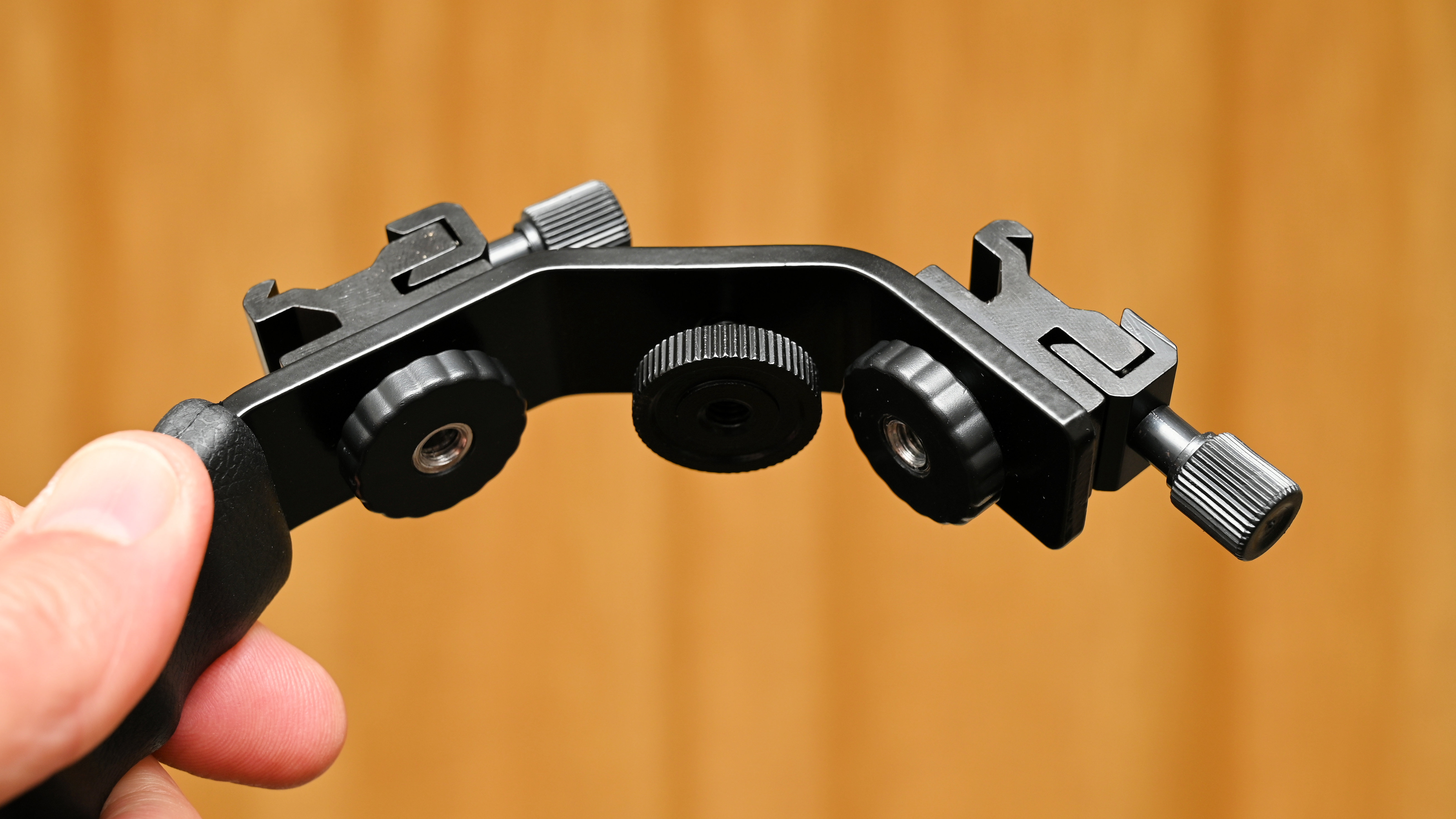 ChromLives Camera L Bracket Mount Video Grip