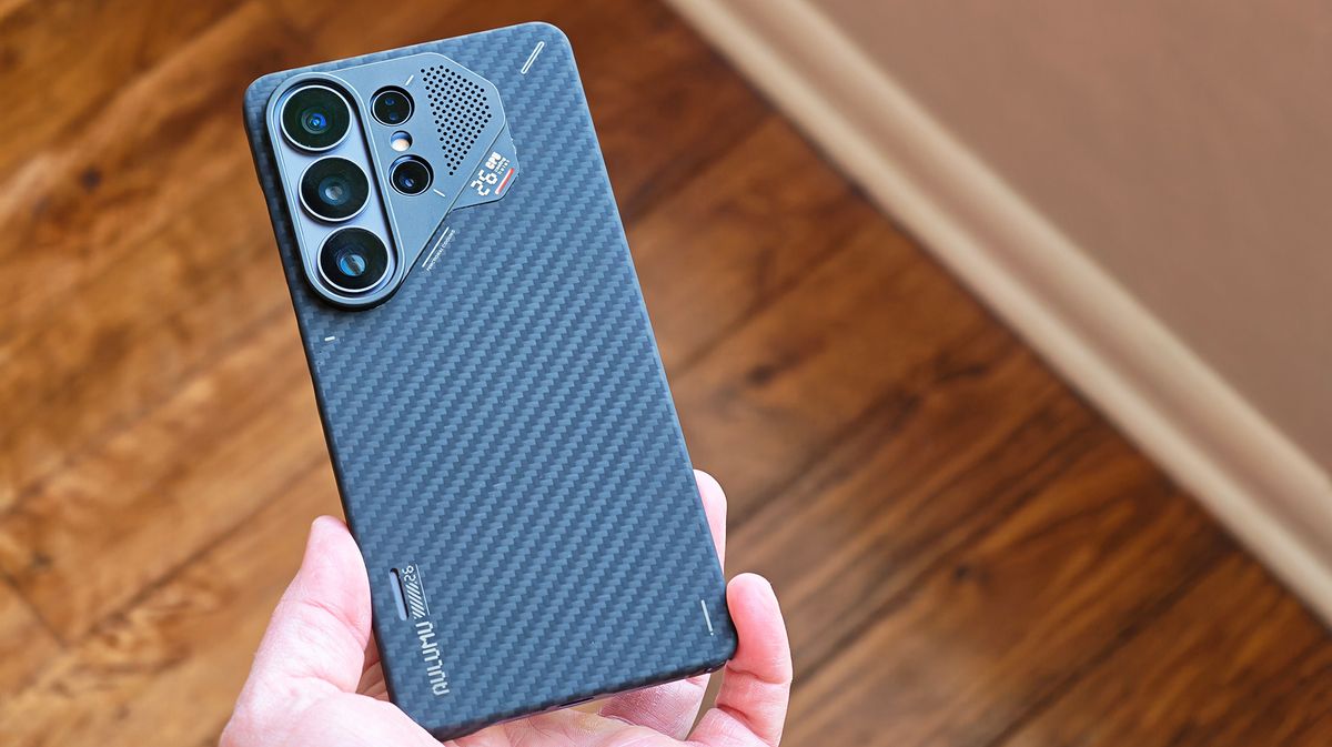 The Aulumu Aramid fiber case for the Samsung Galaxy S26 Ultra