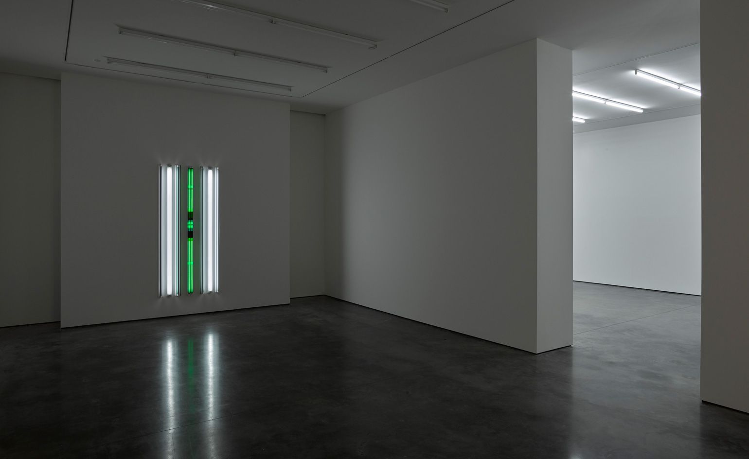 Robert Irwin mesmerises with all things bright at White Cube | Wallpaper