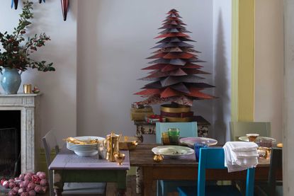 Farrow-and-Ball-Christmas-Decorating-Tips