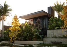 side view of one of the residences at The Houses by Olson Kundig