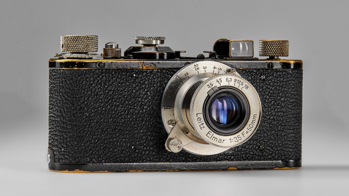 Ernst Leitz II camera