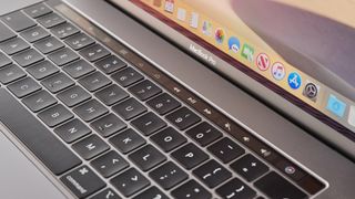 15-tuumainen MacBook Pro 2019