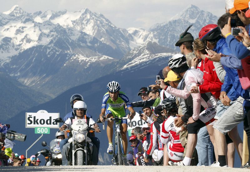 Vincenzo Nibali riding to fourth place in the 2010 Plan de Corones time trial