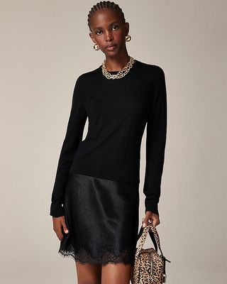 Carolyn Fitted Crewneck Sweater in Merino Wool