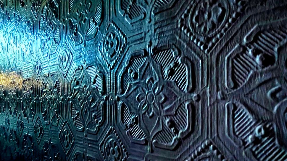 Painting over textured wallpaper pro tips and techniques Homebuilding