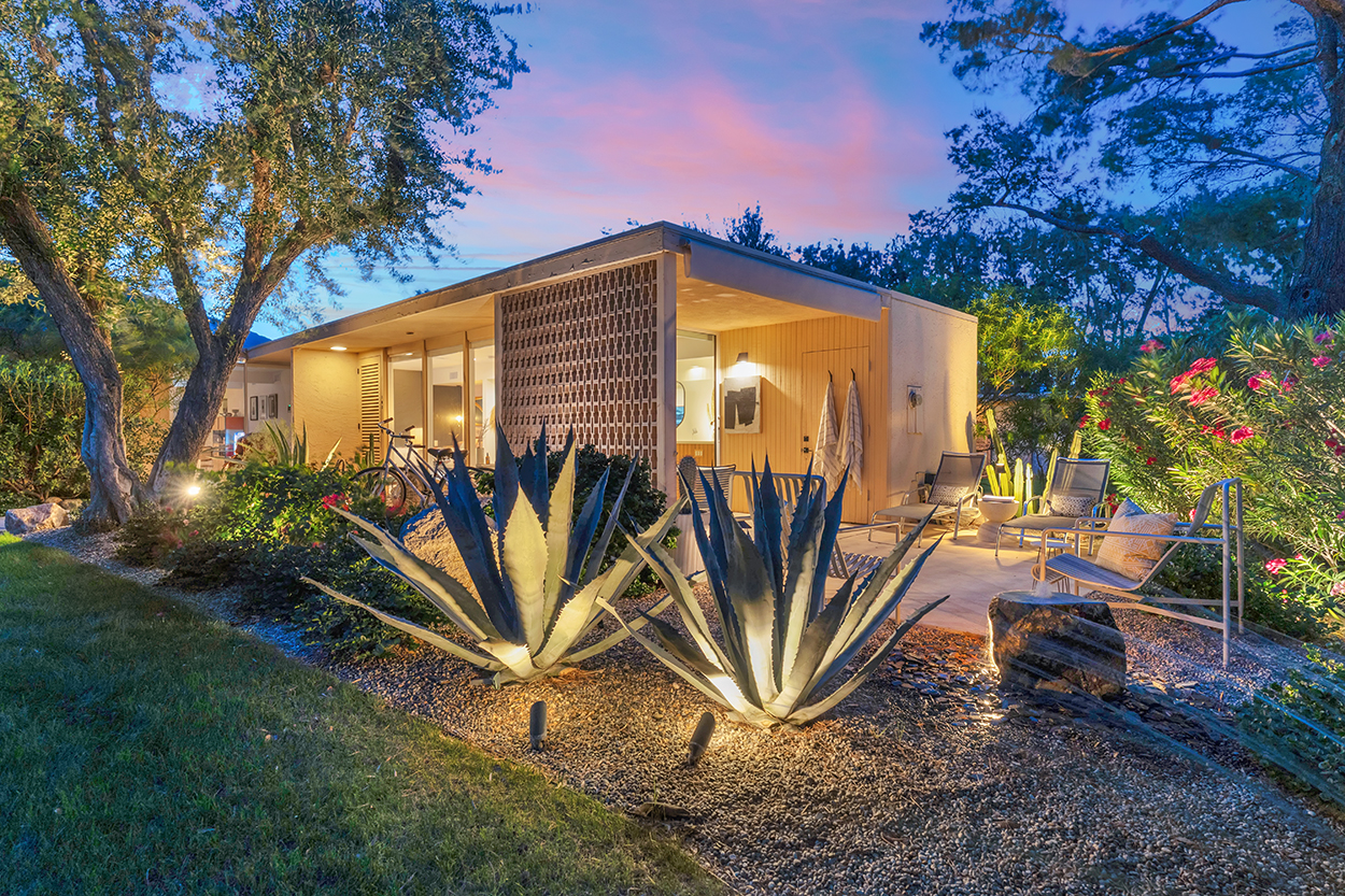 Palm Springs condo