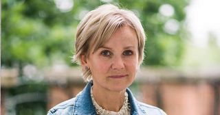 Lisa Maxwell plays TRACEY in Hollyoaks