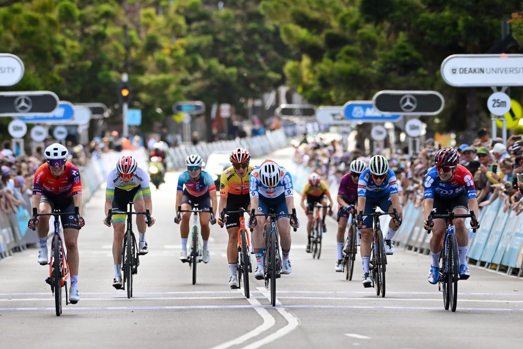 Ruth Edwards (Human Powered Health) took fourth out the reduced peloton sprint