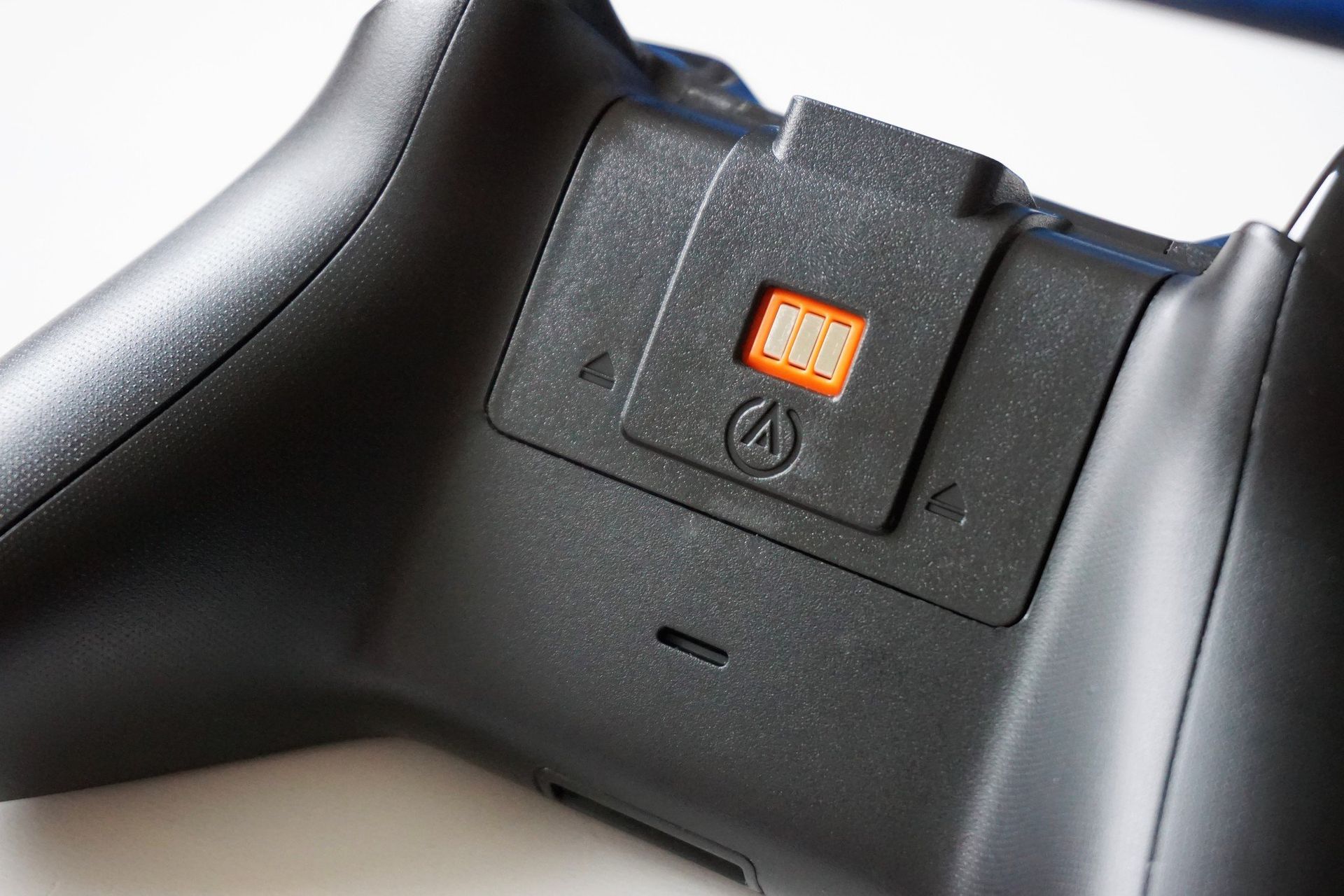 PowerA Xbox One Play And Charge Kit Review: Juice Up For Just $15 ...