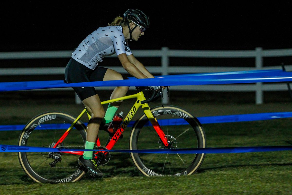 Maghalie Rochette (CX Fever) rode solo from the beginning of the race