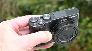 Panasonic Lumix ZS300 / TZ300 product shot