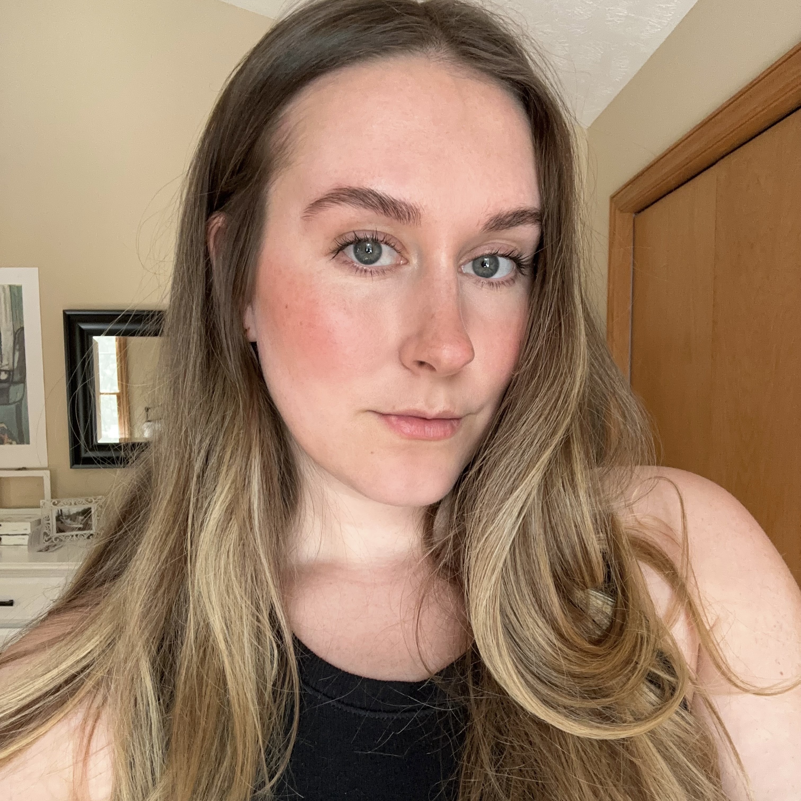 Beauty editor Kaitlyn McLintock wearing Pat McGrath Labs Divine Powder Blush.