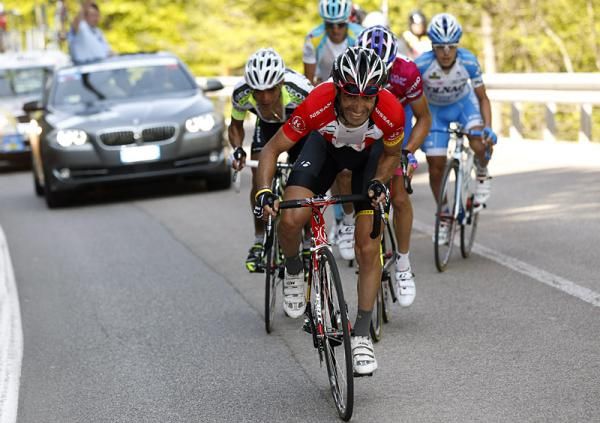 Second-placed overall Tiago Machado (RadioShack) tries to drop his GC rivals.