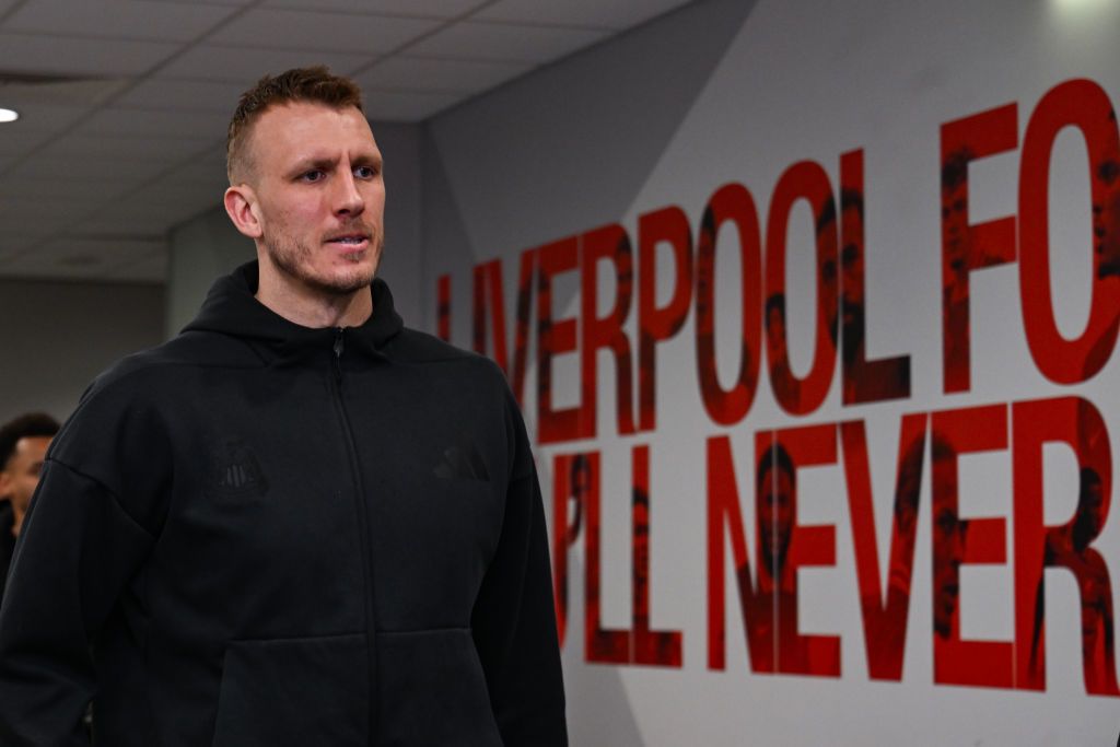 Dan Burn of Newcastle United (33) arrives for the Premier League match between Liverpool FC and Newcastle United FC at Anfield on February 26, 2025 in Liverpool, England