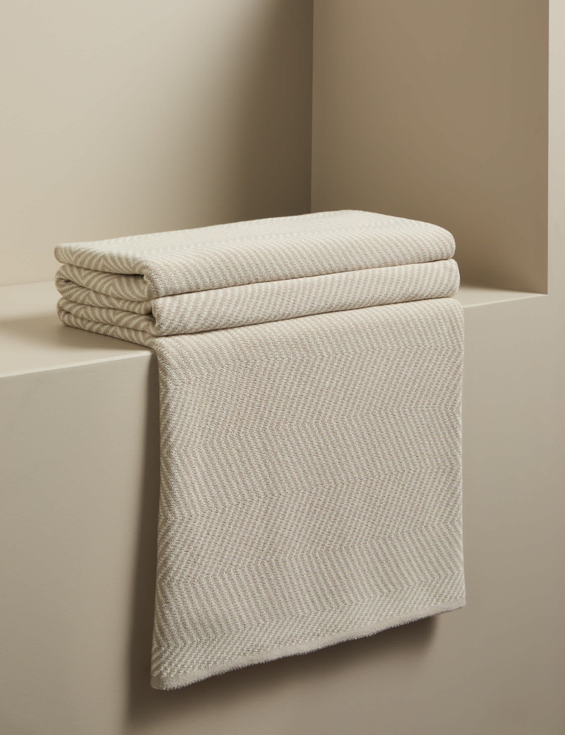 Kelly Hoppen Pure Cotton Chevron Knitted Throw