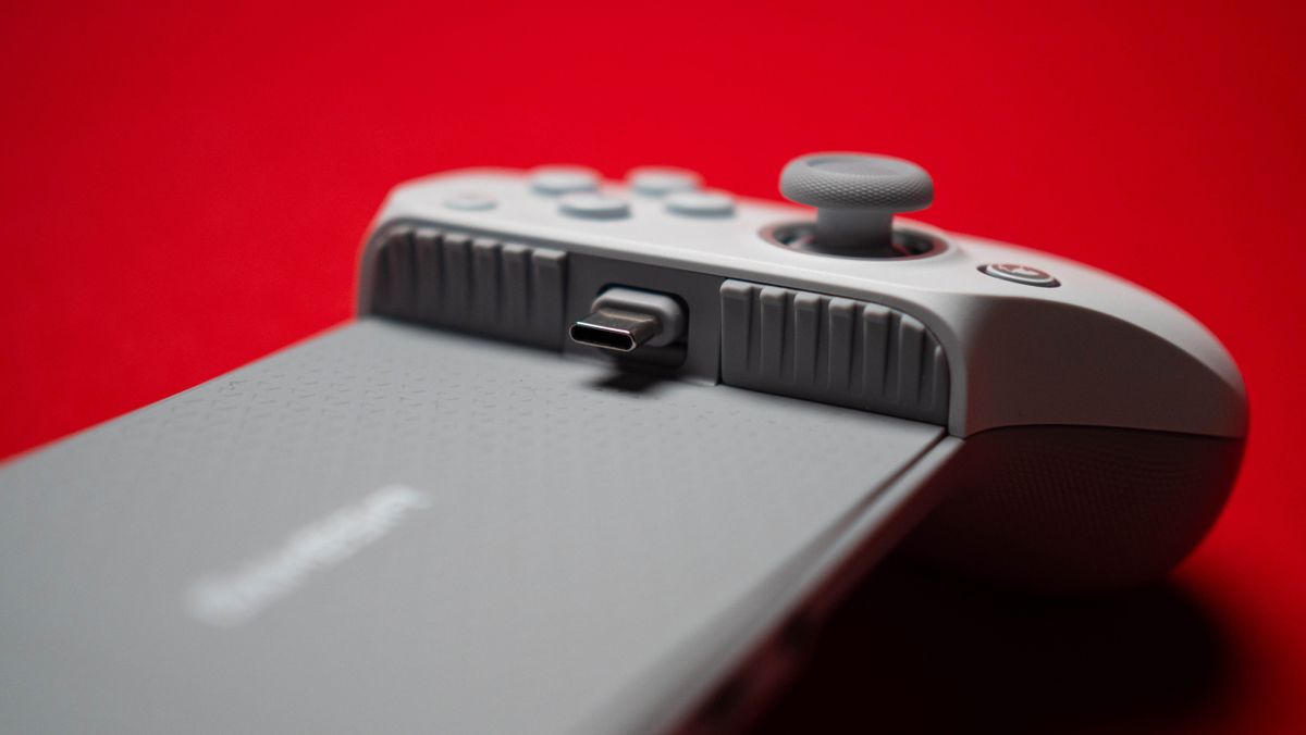 GameSir G8 Plus MFi mobile gaming controller review