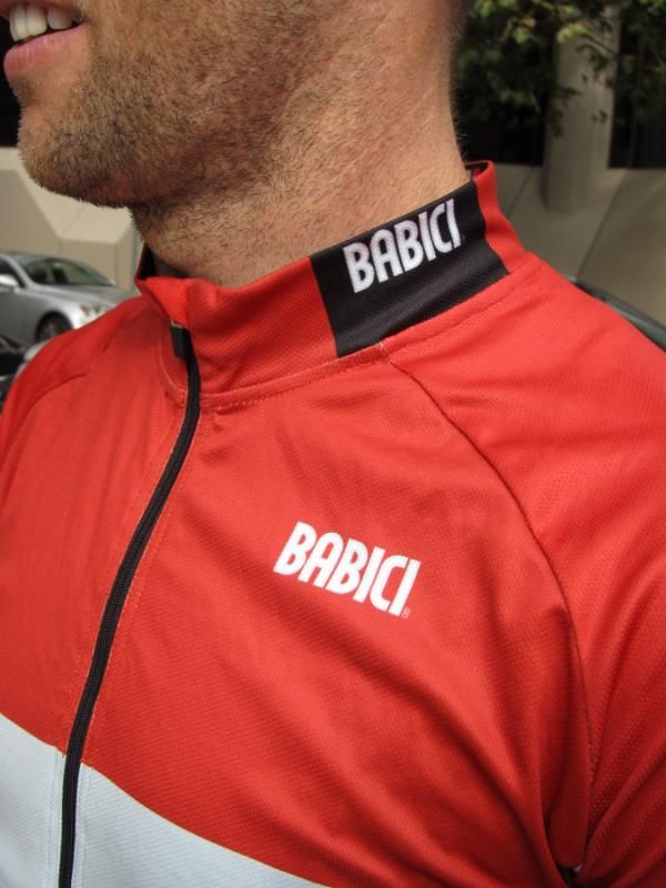 The cut around the neck is well-fitted but not too tight, with a fabric zip protector a feature.