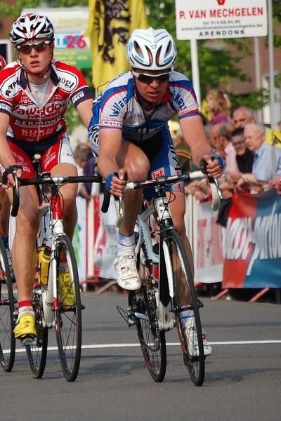 Stefan Van Dijk (Willems Veranda) leading as the race starts. Photo &copy;: Tom De Meyer/www.TomDeMeyer.be