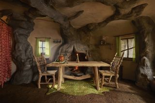 Shrek's 'swamp' Airbnb dining area