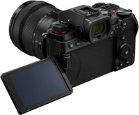 Panasonic Lumix S5 &amp; 20-60mm lens | was $2,099.99 | now $1,297.99
Save $802 at Amazon