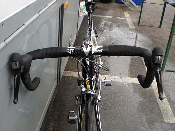 Among the major improvements to the braking control and front shifting are more subtle tweaks such as the improved cable routing to the brake calipers.