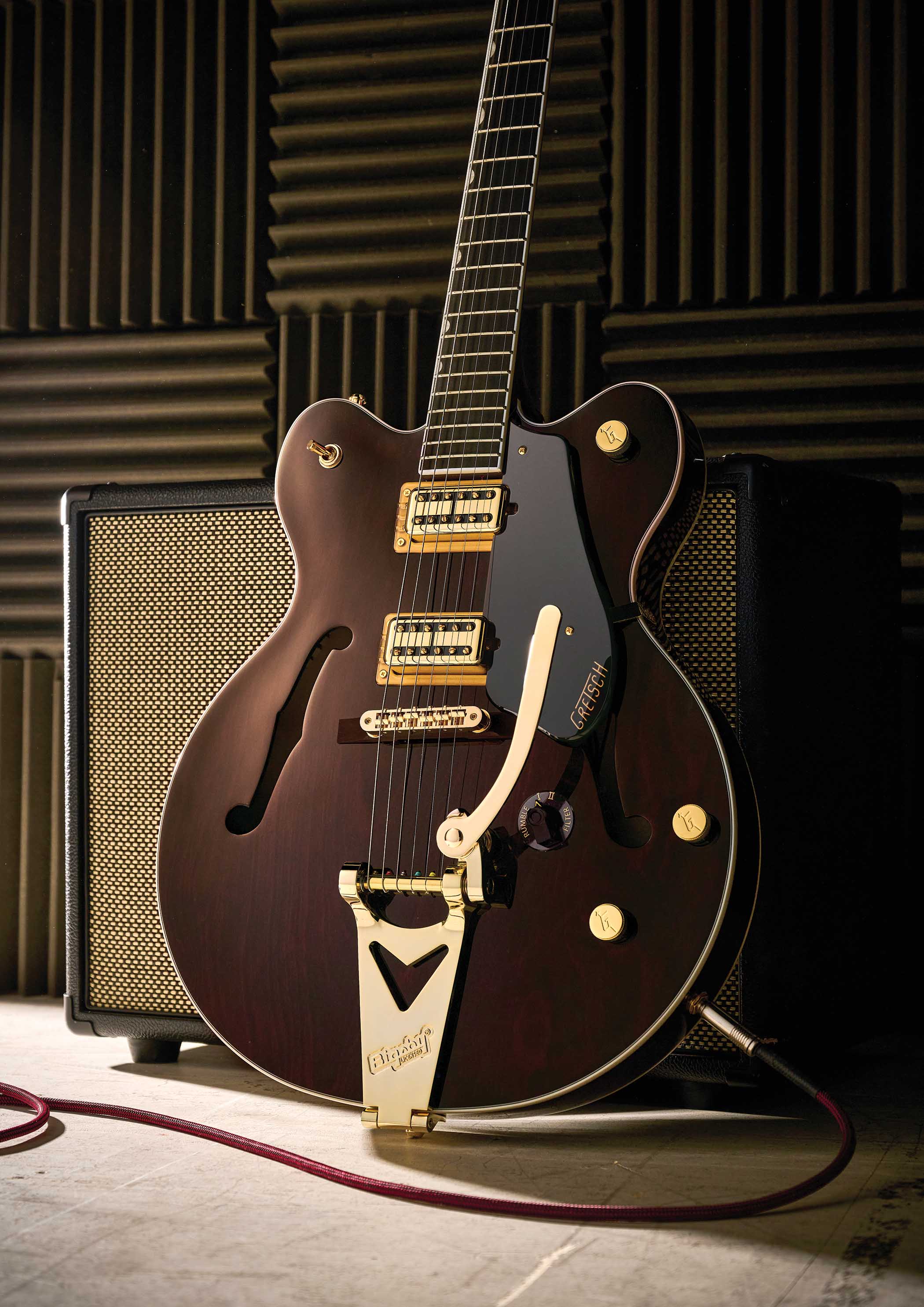 Gretsch Limited Edition Abbey Road RS201 Studiomatic: A tie-up between Abbey Road Studios and Gretsch featuring a recording-aimed circuit inspired by the studios&amp;rsquo; Rumble Filter