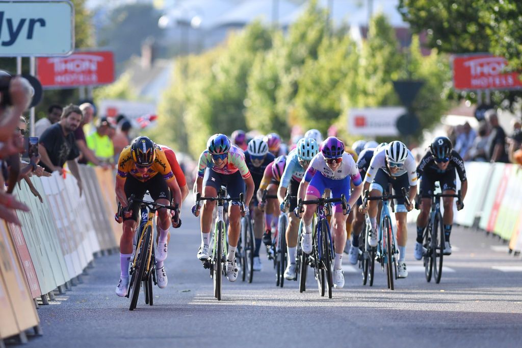 SARPSBORG NORWAY AUGUST 11 LR Marianne Vos of Netherlands and Jumbo Visma Team Yellow Leader Jersey Shari Bossuyt of Belgium and Team CanyonSRAM Racing Gladys Verhulst of France and Team Le Col Wahoo and Alexandra Manly of Australia and Team BikeExchange Jayco sprint at finish line during the 8th Tour of Scandinavia 2022 Battle Of The North Stage 3 a 1189km stage from Moss to Sarpsborg UCIWWT tourofscandinavia TOSC22 on August 11 2022 in Sarpsborg Norway Photo by Luc ClaessenGetty Images