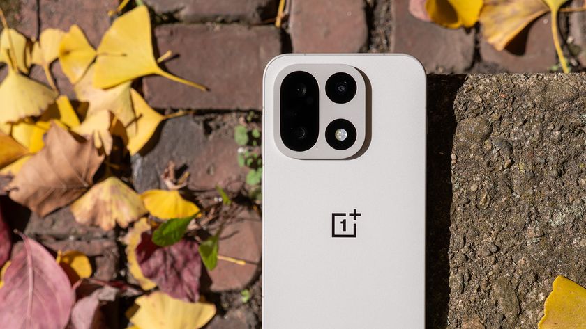 The squared-off camera module on the Sand Storm OnePlus 15