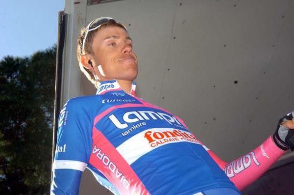 Damiano Cunego (Lampre-Fondital) at the start.