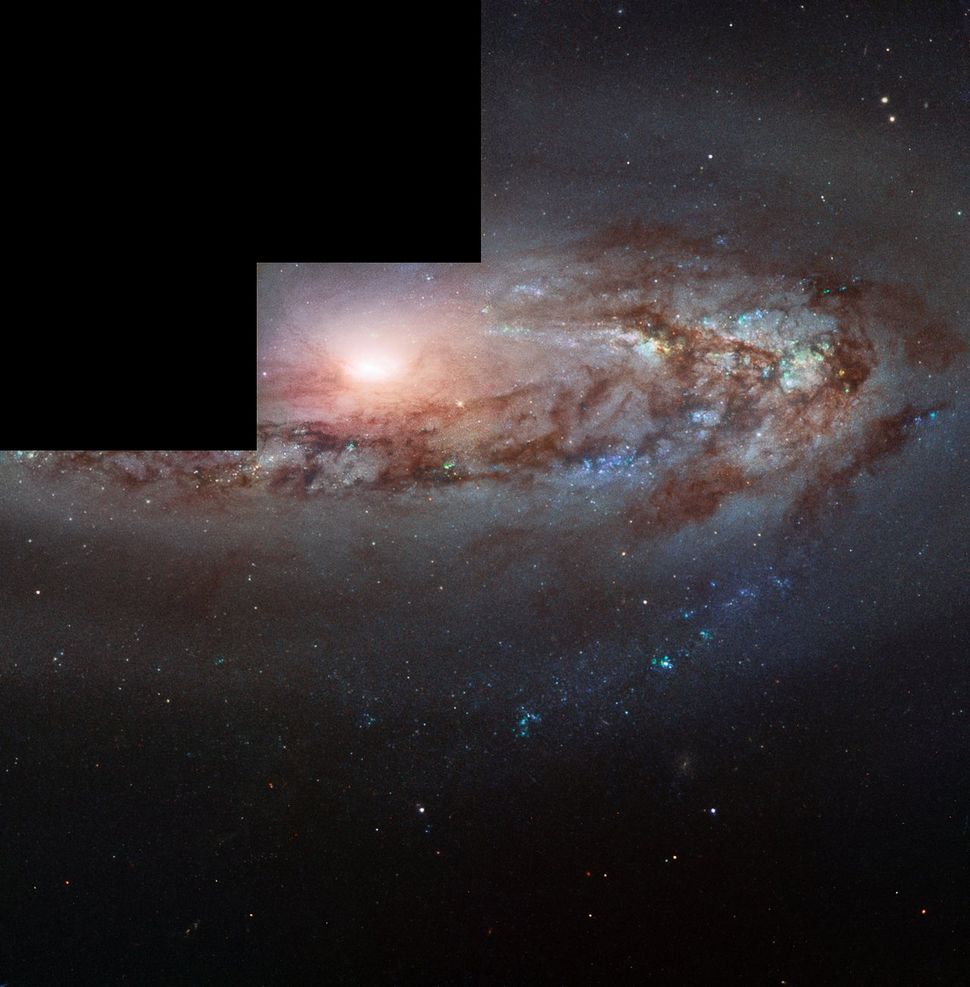 This Weird Galaxy Is Creeping Up on Our Milky Way