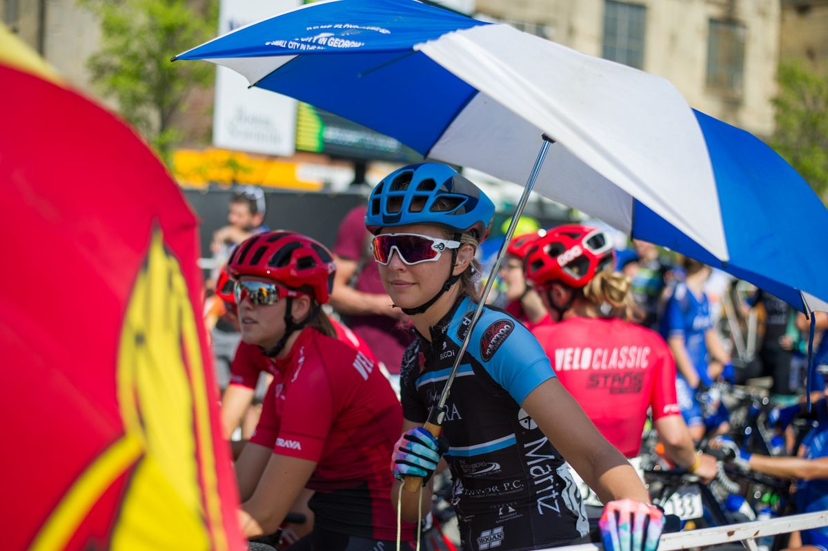 Riders tried hard to not get overheated before todays start