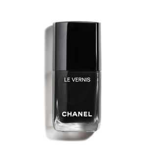 Chanel Le Vernis Nail Colour in 161 Le Diable