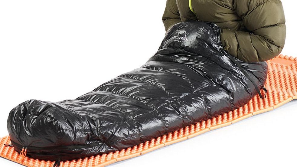 Types of sleeping bag which shape will give you the warmest, coziest